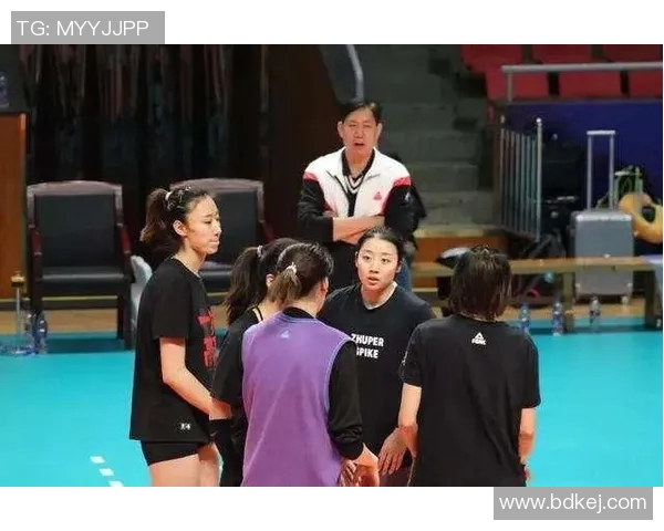 重庆排球队配合技巧深度解析与对比研究 重庆排球队配合技巧深度解析与对比研究