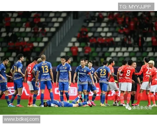 恒大与苏宁激战正酣精彩瞬间回顾及赛后分析图集