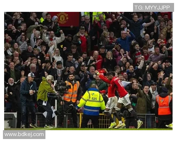 曼联与利物浦巅峰对决电视直播时间及观看指南详解