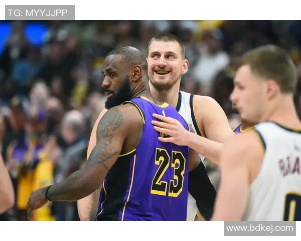 湖人对掘金比赛比分预测分析及双方近期状态评估