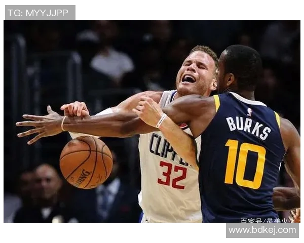 火箭队与勇士队激战27号比赛精彩回顾与赛后分析