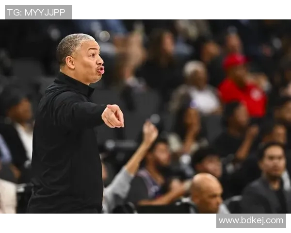 雷霆与快船精彩对决直播录像回放全程回顾与分析