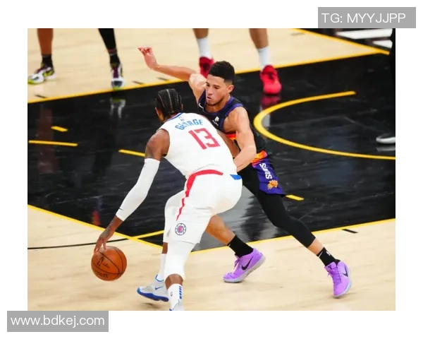 雷霆与快船的较量上午下午精彩对决引发球迷热议