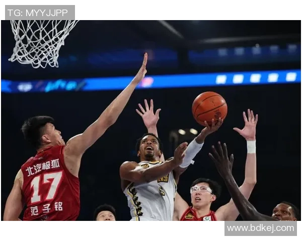 CBA精彩对决广厦男篮迎战浙江男篮期待激烈碰撞与精彩表现