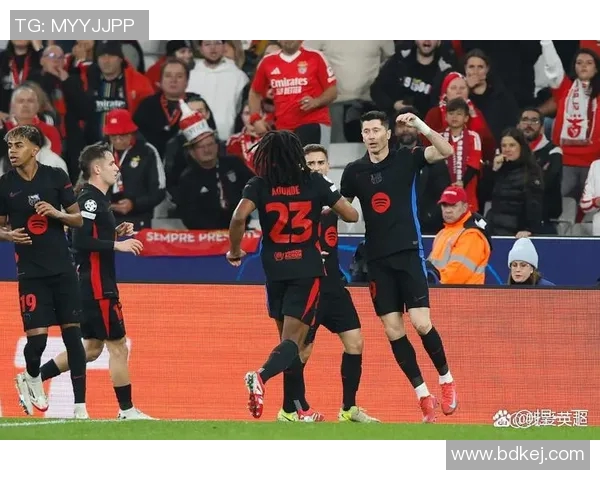 巴萨客场挑战利物浦全力争胜的关键战役分析与展望